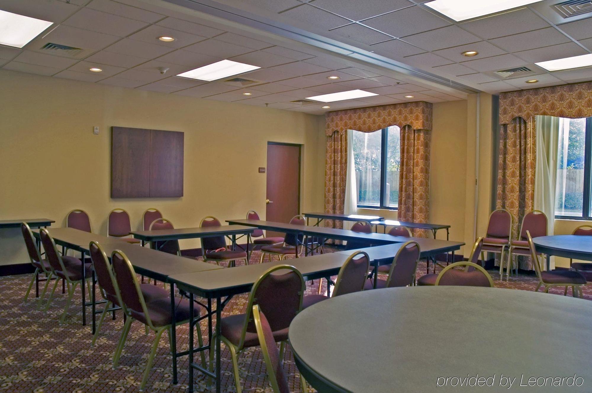 Holiday Inn Express & Suites Houston - Memorial Park Area By Ihg Exteriér fotografie