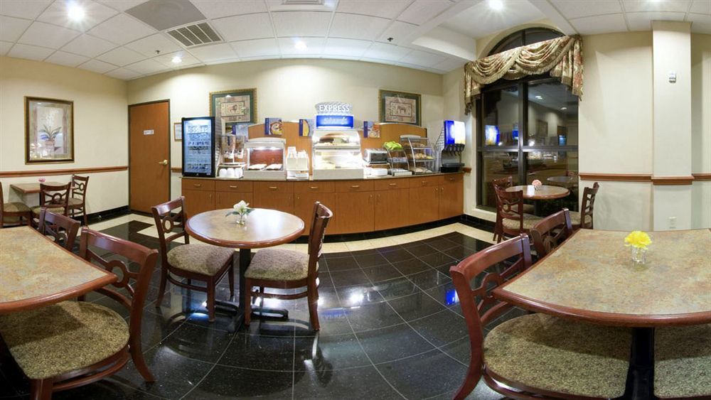 Holiday Inn Express & Suites Houston - Memorial Park Area By Ihg Exteriér fotografie