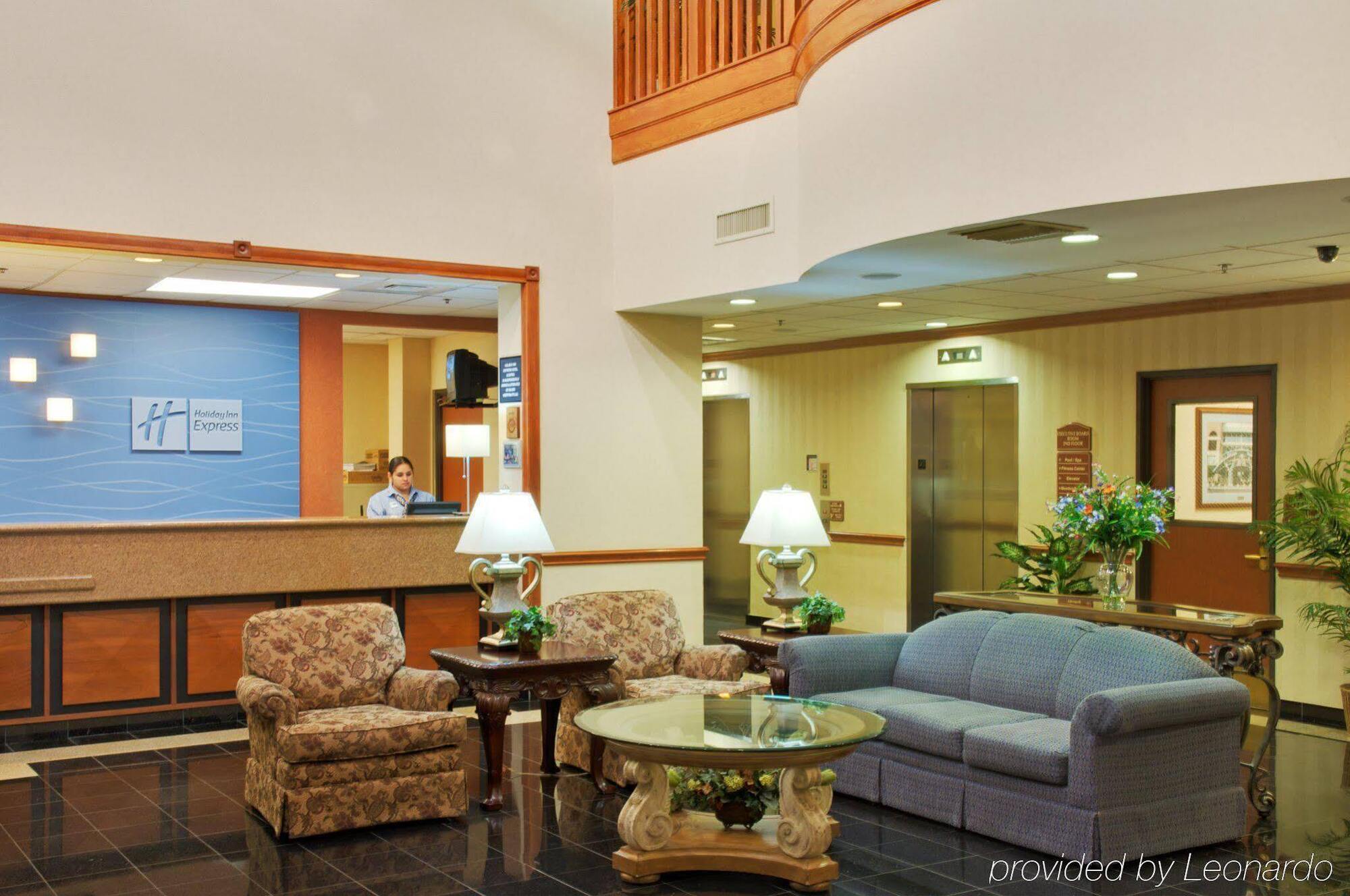 Holiday Inn Express & Suites Houston - Memorial Park Area By Ihg Exteriér fotografie