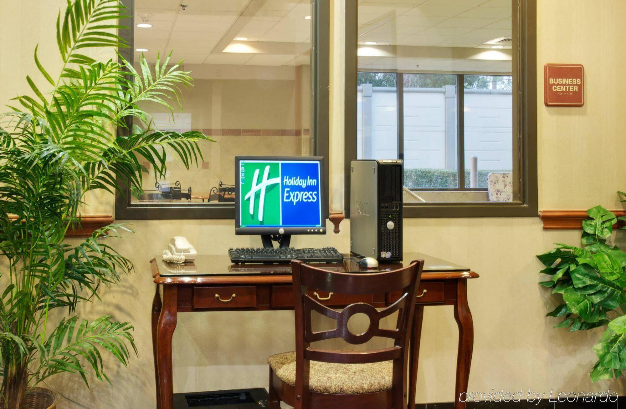 Holiday Inn Express & Suites Houston - Memorial Park Area By Ihg Exteriér fotografie